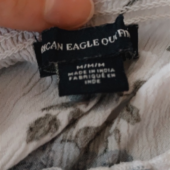 American Eagle Top - Picture 3 of 3